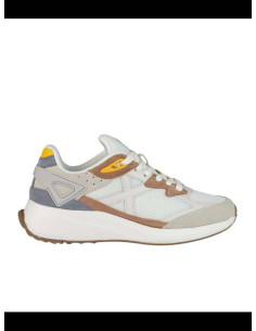 Calzado multideporte...